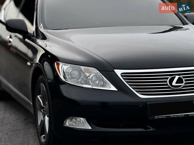 Черный Лексус ЛС, объемом двигателя 4.61 л и пробегом 320 тыс. км за 14500 $, фото 8 на Automoto.ua