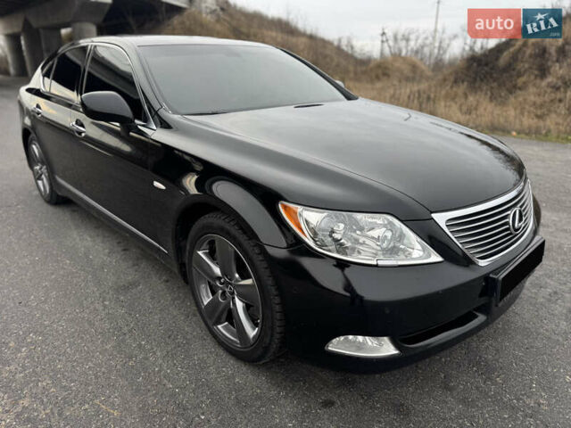 Черный Лексус ЛС, объемом двигателя 4.61 л и пробегом 308 тыс. км за 11999 $, фото 13 на Automoto.ua