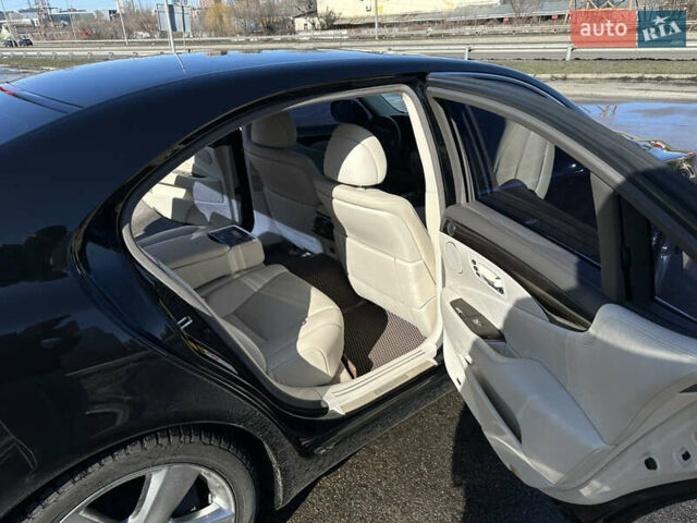Чорний Лексус ЛС, об'ємом двигуна 4.6 л та пробігом 100 тис. км за 16500 $, фото 17 на Automoto.ua