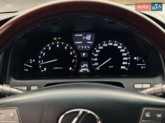 Черный Лексус ЛС, объемом двигателя 4.61 л и пробегом 308 тыс. км за 11999 $, фото 35 на Automoto.ua