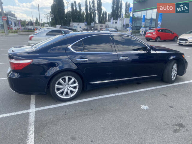 Черный Лексус ЛС, объемом двигателя 4.61 л и пробегом 190 тыс. км за 15000 $, фото 4 на Automoto.ua