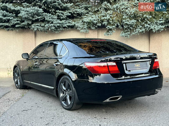 Чорний Лексус ЛС, об'ємом двигуна 4.61 л та пробігом 250 тис. км за 10900 $, фото 4 на Automoto.ua