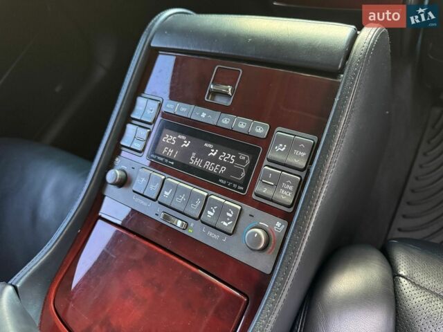 Черный Лексус ЛС, объемом двигателя 4.61 л и пробегом 220 тыс. км за 10800 $, фото 22 на Automoto.ua