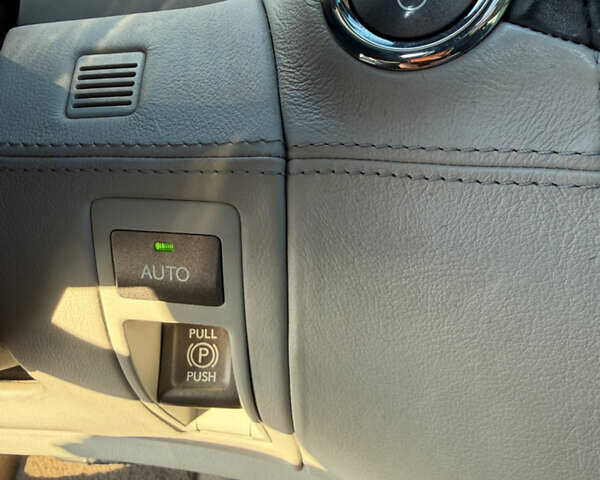 Чорний Лексус ЛС, об'ємом двигуна 4.97 л та пробігом 323 тис. км за 15500 $, фото 21 на Automoto.ua