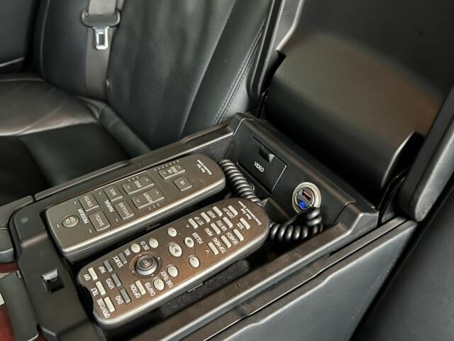 Черный Лексус ЛС, объемом двигателя 4.6 л и пробегом 230 тыс. км за 13800 $, фото 22 на Automoto.ua