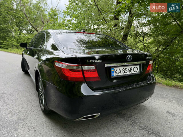 Черный Лексус ЛС, объемом двигателя 4.97 л и пробегом 220 тыс. км за 16000 $, фото 12 на Automoto.ua