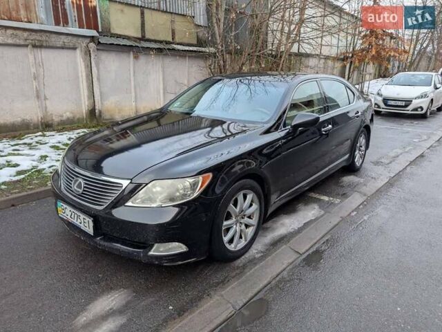 Чорний Лексус ЛС, об'ємом двигуна 4.61 л та пробігом 312 тис. км за 12000 $, фото 5 на Automoto.ua
