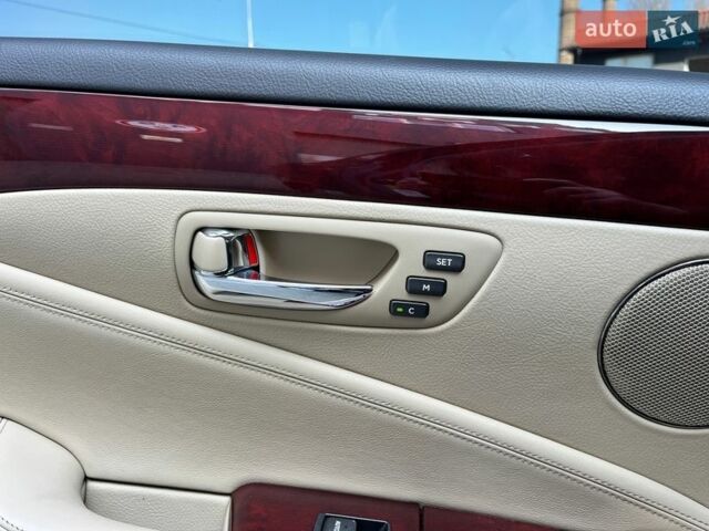 Черный Лексус ЛС, объемом двигателя 4.61 л и пробегом 262 тыс. км за 9500 $, фото 32 на Automoto.ua