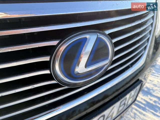 Чорний Лексус ЛС, об'ємом двигуна 4.97 л та пробігом 323 тис. км за 15500 $, фото 8 на Automoto.ua