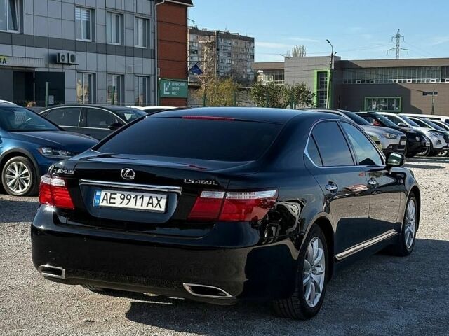 Черный Лексус ЛС, объемом двигателя 4.6 л и пробегом 8 тыс. км за 35900 $, фото 5 на Automoto.ua