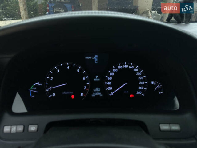 Черный Лексус ЛС, объемом двигателя 5 л и пробегом 142 тыс. км за 16900 $, фото 23 на Automoto.ua