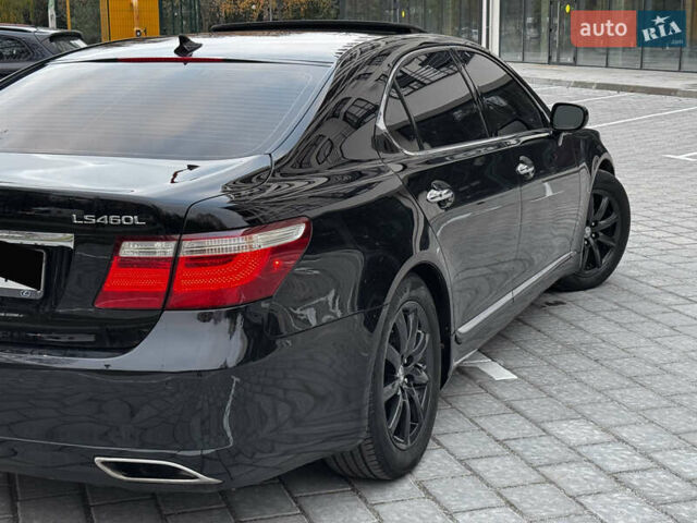 Черный Лексус ЛС, объемом двигателя 4.6 л и пробегом 192 тыс. км за 13500 $, фото 6 на Automoto.ua