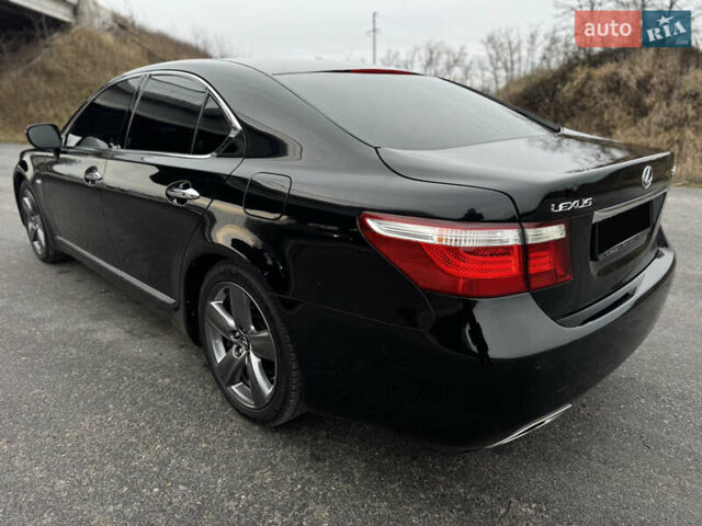 Черный Лексус ЛС, объемом двигателя 4.61 л и пробегом 308 тыс. км за 11999 $, фото 26 на Automoto.ua