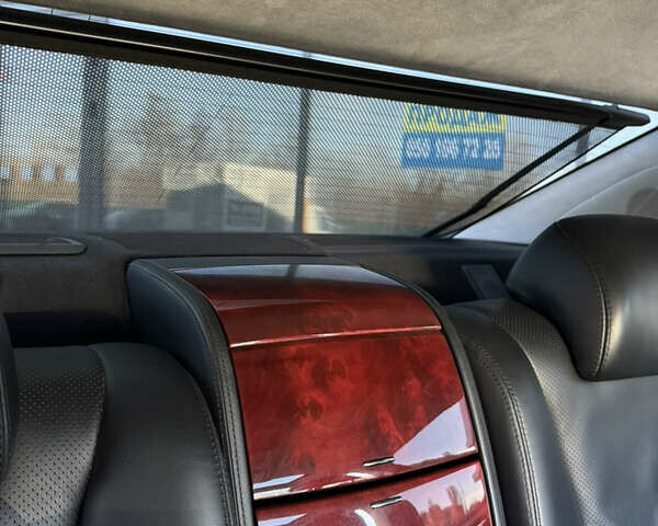 Черный Лексус ЛС, объемом двигателя 4.6 л и пробегом 215 тыс. км за 12400 $, фото 23 на Automoto.ua