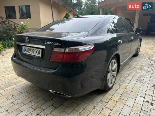 Черный Лексус ЛС, объемом двигателя 5 л и пробегом 142 тыс. км за 16900 $, фото 8 на Automoto.ua