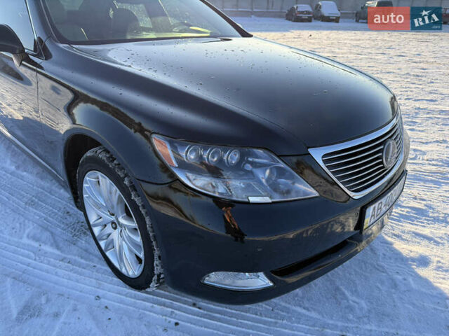 Чорний Лексус ЛС, об'ємом двигуна 4.97 л та пробігом 323 тис. км за 15500 $, фото 4 на Automoto.ua