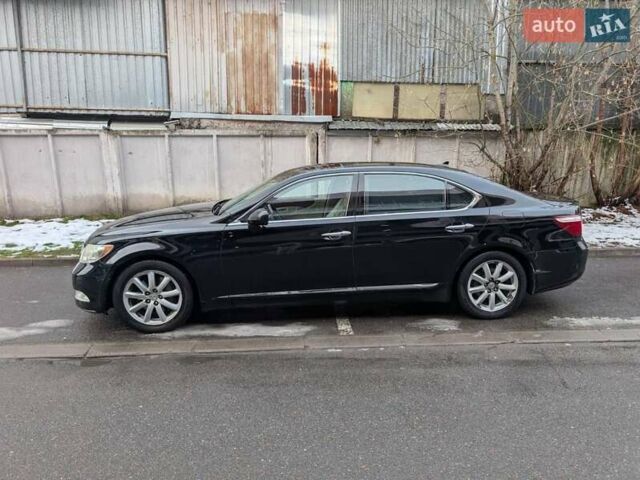 Чорний Лексус ЛС, об'ємом двигуна 4.61 л та пробігом 312 тис. км за 12000 $, фото 24 на Automoto.ua