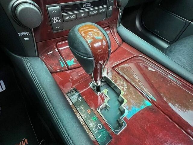 Черный Лексус ЛС, объемом двигателя 4.61 л и пробегом 188 тыс. км за 14200 $, фото 22 на Automoto.ua
