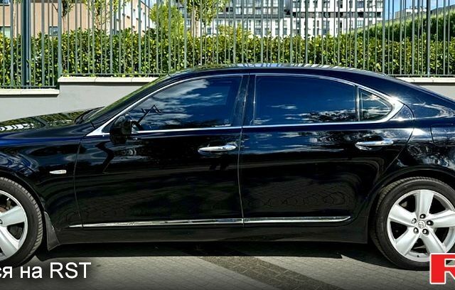 Черный Лексус ЛС, объемом двигателя 4.6 л и пробегом 268 тыс. км за 9600 $, фото 3 на Automoto.ua