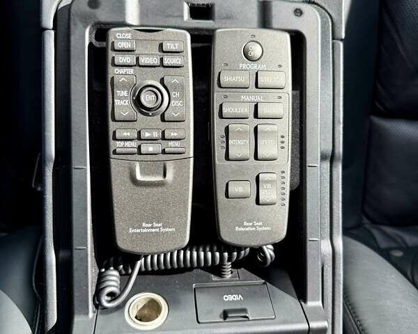 Черный Лексус ЛС, объемом двигателя 4.61 л и пробегом 268 тыс. км за 9400 $, фото 23 на Automoto.ua