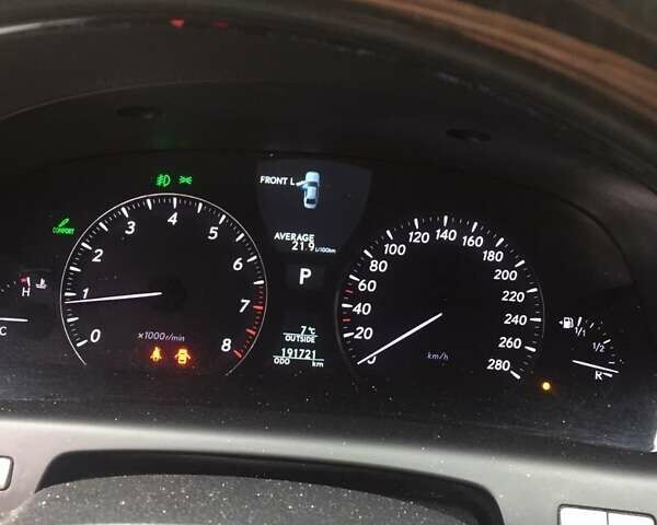 Черный Лексус ЛС, объемом двигателя 4.61 л и пробегом 198 тыс. км за 16000 $, фото 7 на Automoto.ua