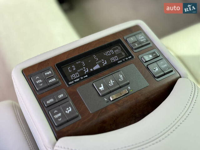 Черный Лексус ЛС, объемом двигателя 4.61 л и пробегом 252 тыс. км за 14500 $, фото 21 на Automoto.ua