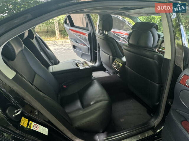 Чорний Лексус ЛС, об'ємом двигуна 4.61 л та пробігом 151 тис. км за 19999 $, фото 66 на Automoto.ua