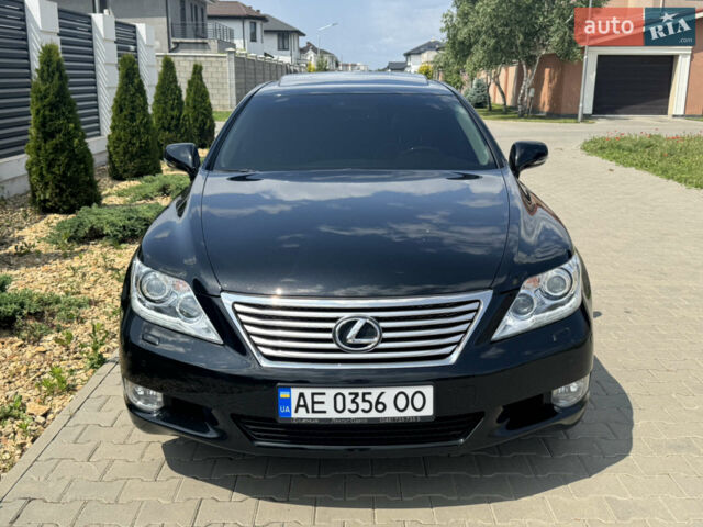 Черный Лексус ЛС, объемом двигателя 4.61 л и пробегом 151 тыс. км за 19999 $, фото 26 на Automoto.ua