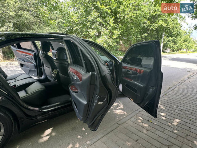 Чорний Лексус ЛС, об'ємом двигуна 4.61 л та пробігом 151 тис. км за 19999 $, фото 63 на Automoto.ua