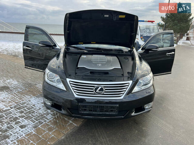 Черный Лексус ЛС, объемом двигателя 4.61 л и пробегом 91 тыс. км за 21500 $, фото 25 на Automoto.ua