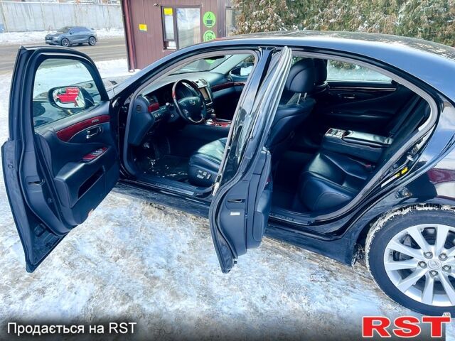 Черный Лексус ЛС, объемом двигателя 4.6 л и пробегом 28000 тыс. км за 13900 $, фото 9 на Automoto.ua