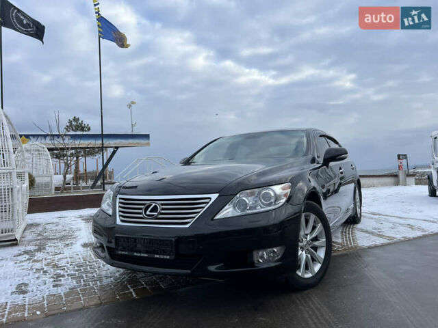 Черный Лексус ЛС, объемом двигателя 4.61 л и пробегом 91 тыс. км за 21500 $, фото 2 на Automoto.ua