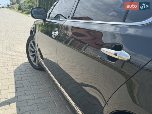 Чорний Лексус ЛС, об'ємом двигуна 4.61 л та пробігом 151 тис. км за 19999 $, фото 32 на Automoto.ua