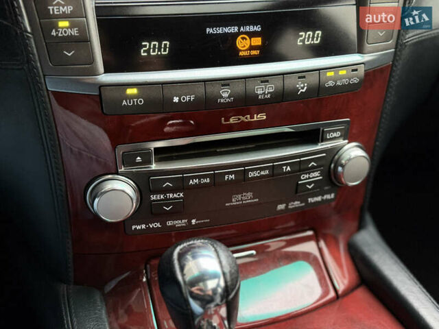 Черный Лексус ЛС, объемом двигателя 4.97 л и пробегом 189 тыс. км за 16700 $, фото 14 на Automoto.ua