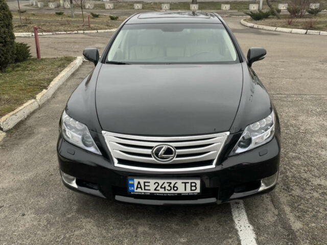 Чорний Лексус ЛС, об'ємом двигуна 4.97 л та пробігом 158 тис. км за 22500 $, фото 2 на Automoto.ua