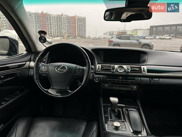 Чорний Лексус ЛС, об'ємом двигуна 4.61 л та пробігом 190 тис. км за 23900 $, фото 25 на Automoto.ua