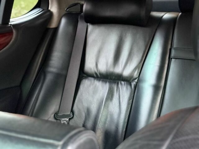 Чорний Лексус ЛС, об'ємом двигуна 5 л та пробігом 180 тис. км за 14900 $, фото 9 на Automoto.ua