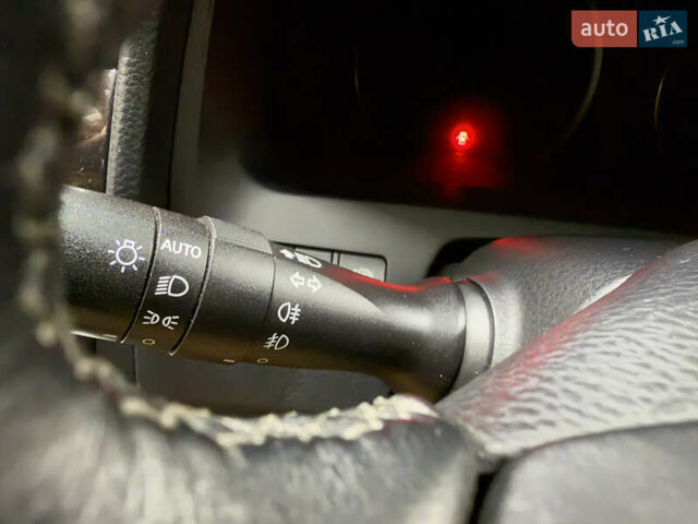 Черный Лексус ЛС, объемом двигателя 4.61 л и пробегом 178 тыс. км за 24990 $, фото 35 на Automoto.ua