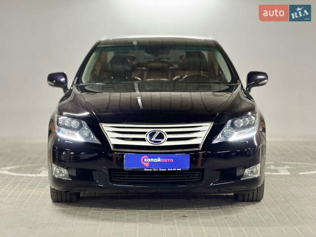 Черный Лексус ЛС, объемом двигателя 4.97 л и пробегом 189 тыс. км за 16700 $, фото 1 на Automoto.ua