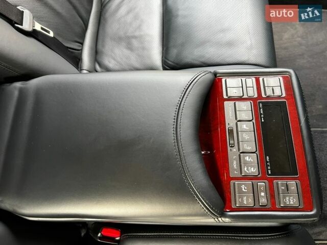 Черный Лексус ЛС, объемом двигателя 4.61 л и пробегом 286 тыс. км за 19000 $, фото 21 на Automoto.ua