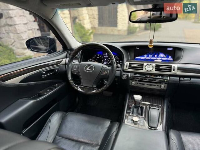 Черный Лексус ЛС, объемом двигателя 4.61 л и пробегом 165 тыс. км за 21500 $, фото 23 на Automoto.ua