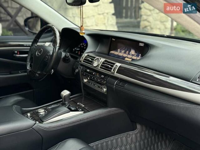 Черный Лексус ЛС, объемом двигателя 4.61 л и пробегом 165 тыс. км за 21500 $, фото 38 на Automoto.ua