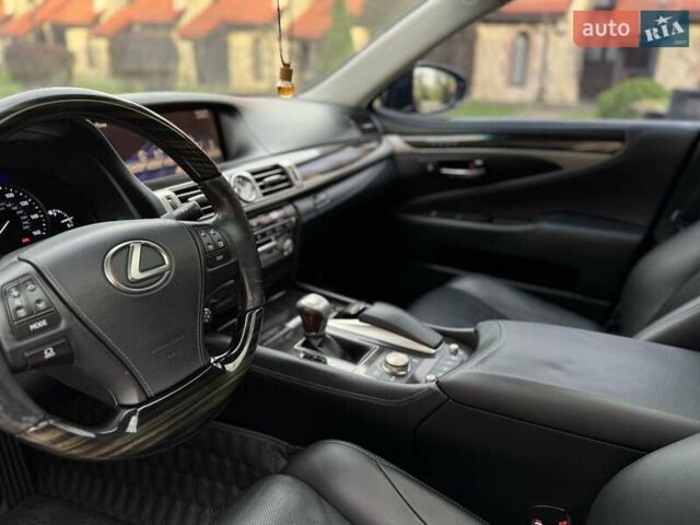 Черный Лексус ЛС, объемом двигателя 4.61 л и пробегом 165 тыс. км за 21500 $, фото 26 на Automoto.ua