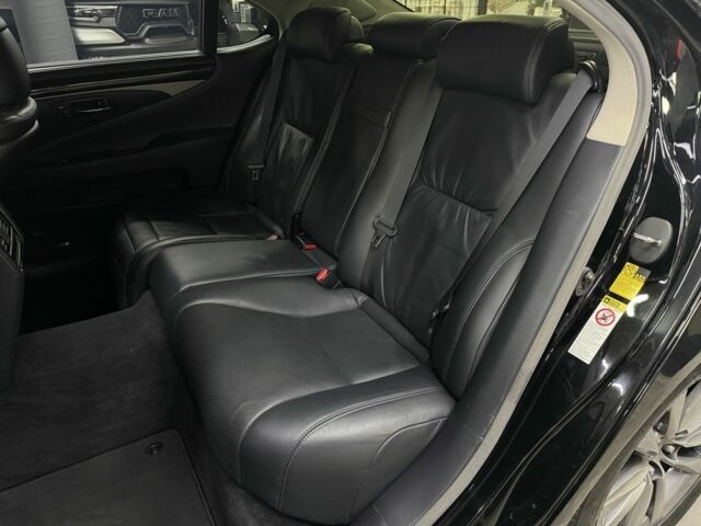 Чорний Лексус ЛС, об'ємом двигуна 4.6 л та пробігом 254 тис. км за 22900 $, фото 18 на Automoto.ua