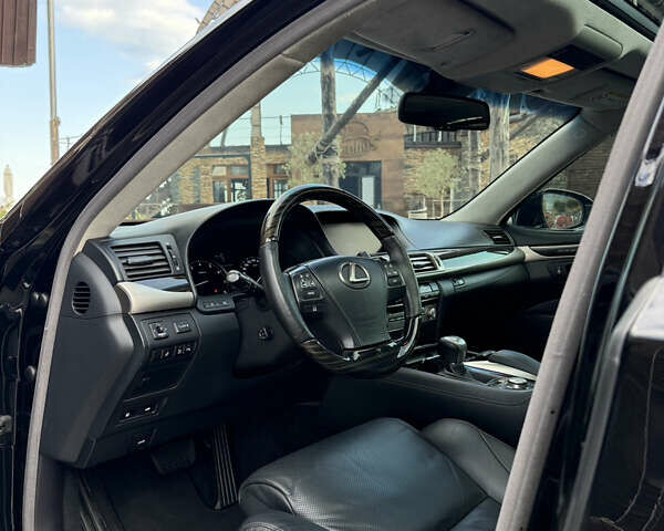 Черный Лексус ЛС, объемом двигателя 4.61 л и пробегом 254 тыс. км за 25000 $, фото 12 на Automoto.ua