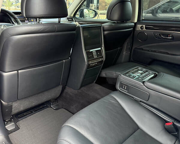 Черный Лексус ЛС, объемом двигателя 4.61 л и пробегом 254 тыс. км за 25000 $, фото 15 на Automoto.ua