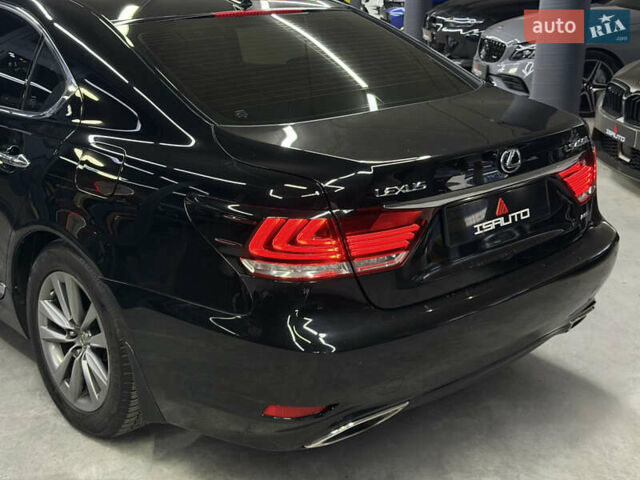 Чорний Лексус ЛС, об'ємом двигуна 4.61 л та пробігом 255 тис. км за 22900 $, фото 16 на Automoto.ua
