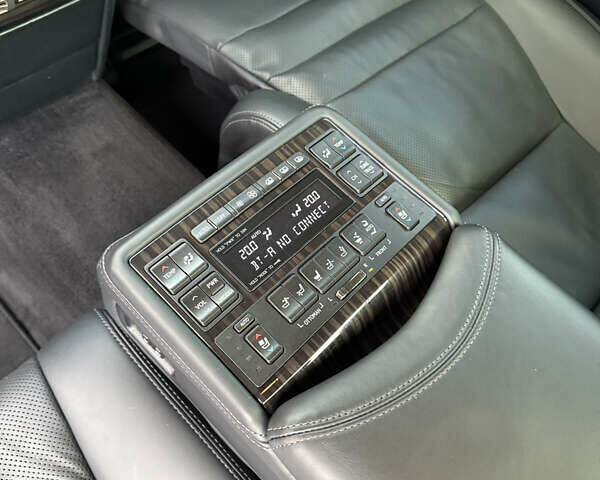 Черный Лексус ЛС, объемом двигателя 4.61 л и пробегом 254 тыс. км за 25000 $, фото 14 на Automoto.ua