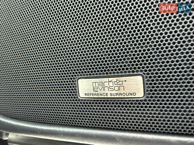 Черный Лексус ЛС, объемом двигателя 5 л и пробегом 194 тыс. км за 34999 $, фото 65 на Automoto.ua