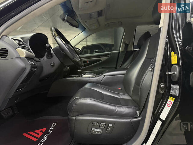 Чорний Лексус ЛС, об'ємом двигуна 4.61 л та пробігом 255 тис. км за 22900 $, фото 19 на Automoto.ua